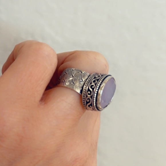 Sterling Silver Chalcedony Large Stone Statement Ring - Picture 5 of 10